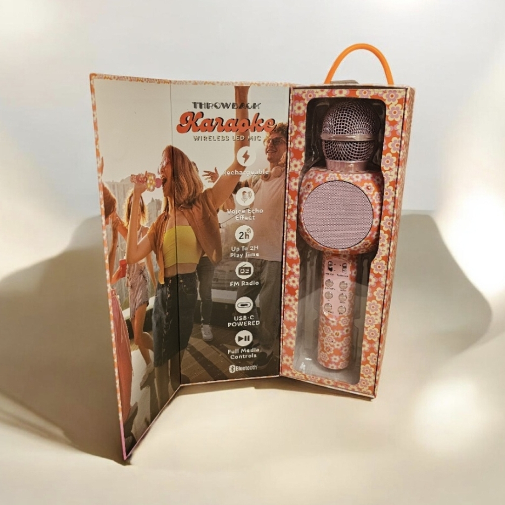 Throwback Karaoke Wireless LED Mic Bluetooth With Led Lights, NIB